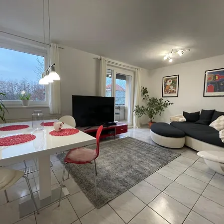 Beims Apartment-Vollausstattung-Kueche, Kostenlos-Wfi, Smart-Tv Magdeburg Exterior photo